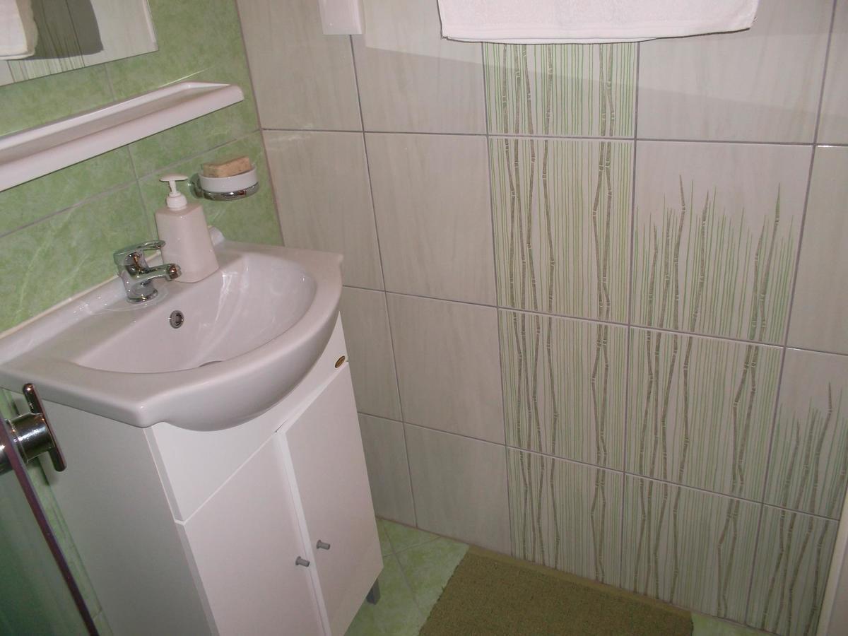 Apartmani Kate Stari Grad  Exterior photo